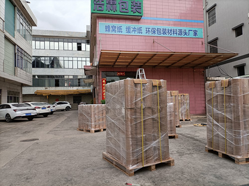 蜂窝缓冲包装纸大卷料